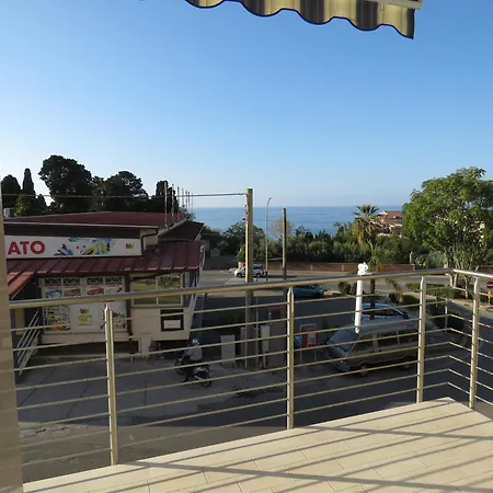 فندق مبيت وإفطار Stefanelli 4*