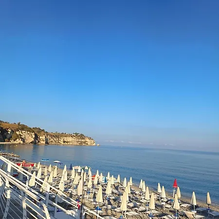 Stefanelli Oda ve Kahvaltı Tropea