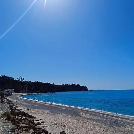 Oda ve Kahvaltı Stefanelli 2*