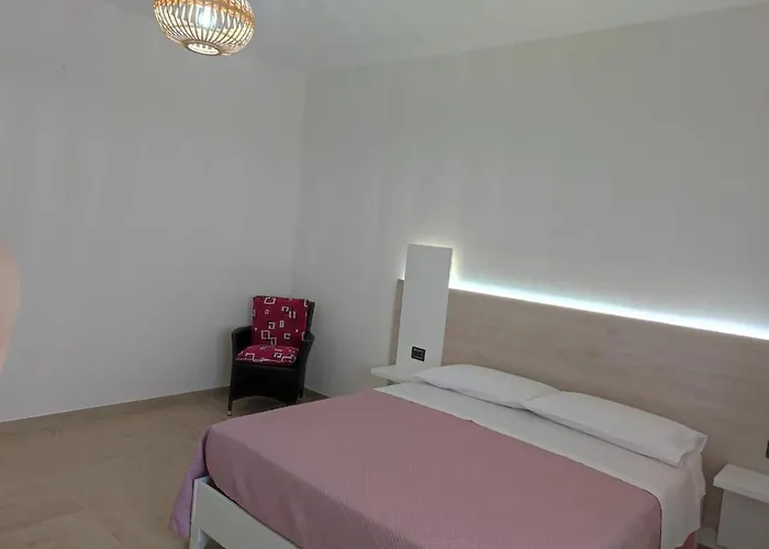 Stefanelli 特罗佩阿